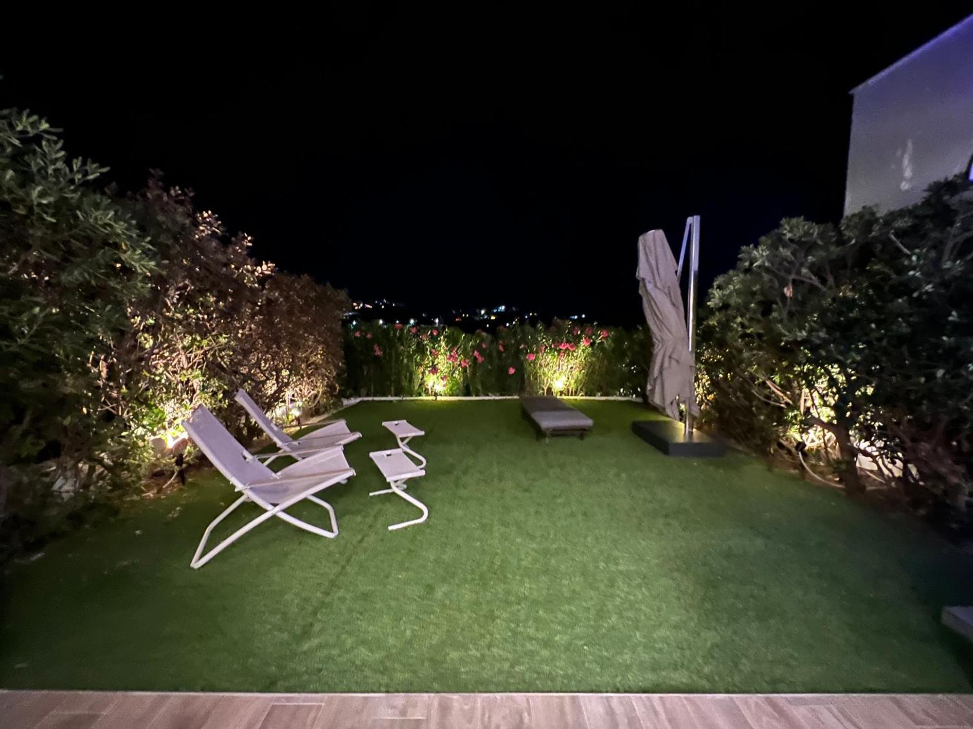 Sounio - Waterfront Luxury Spa Villa Pounta Zeza 170 Sqm On Private Beach Kaap Soenion Buitenkant foto